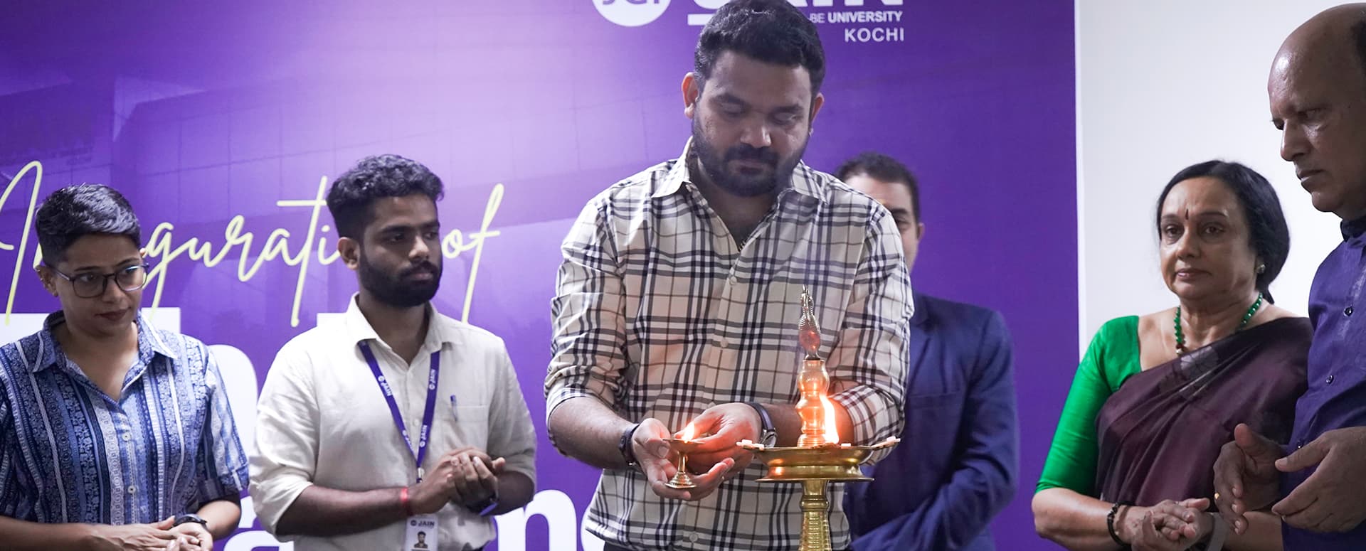 A featured Image for this section