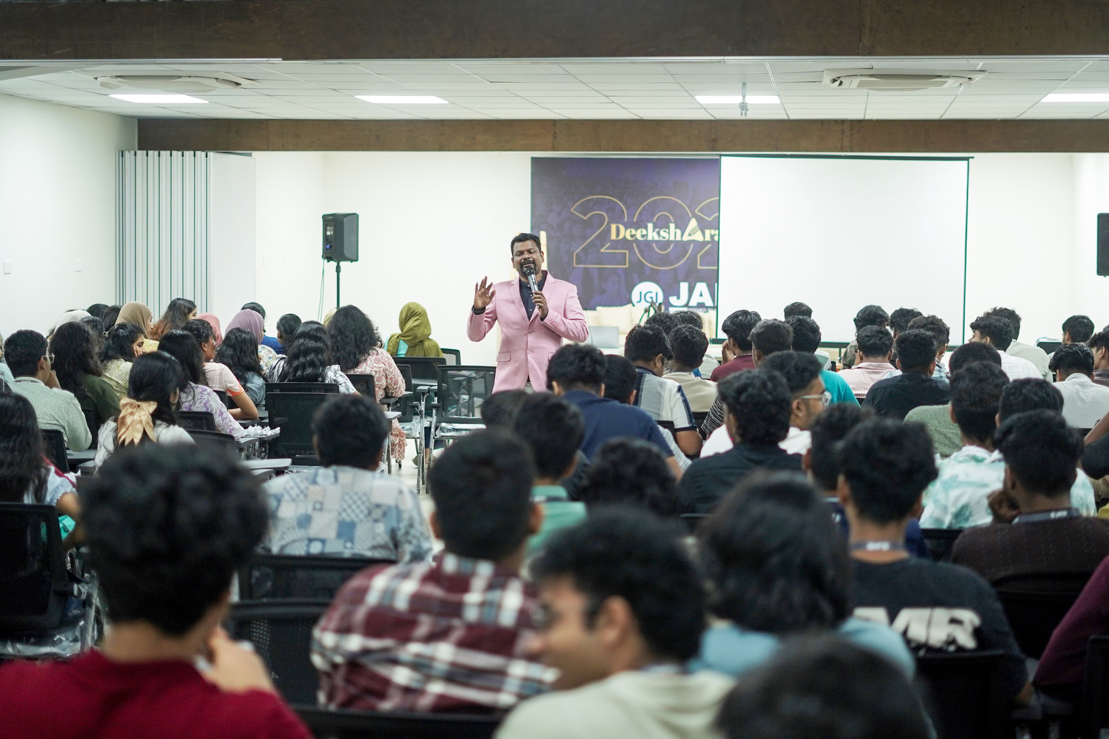 A featured Image for this section